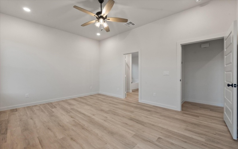 7006 57th Street, Lubbock, TX 79407, 3 Bedrooms Bedrooms, ,2 BathroomsBathrooms,Residential,For Sale,7006 57th Street,0,202563775