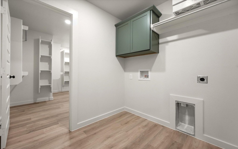 7006 57th Street, Lubbock, TX 79407, 3 Bedrooms Bedrooms, ,2 BathroomsBathrooms,Residential,For Sale,7006 57th Street,0,202563775