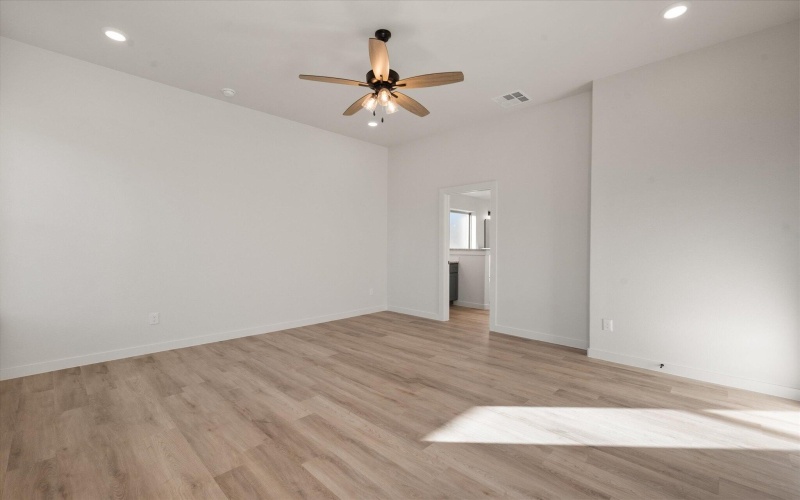 7009 56th Street, Lubbock, TX 79407, 4 Habitaciones Habitaciones , ,2 BañosBaños,Residential,En Venta,7009 56th Street,0,202563776