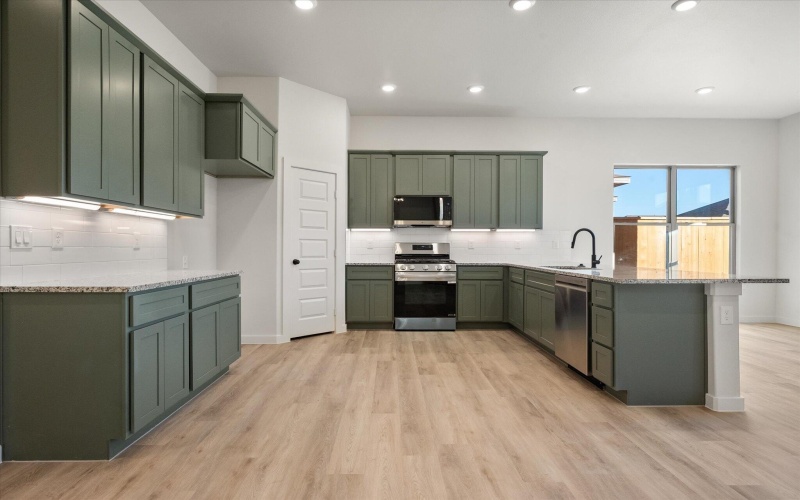 7009 56th Street, Lubbock, TX 79407, 4 Habitaciones Habitaciones , ,2 BañosBaños,Residential,En Venta,7009 56th Street,0,202563776