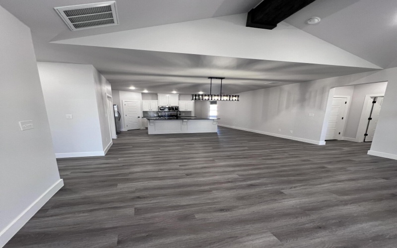 5807 Viola Avenue, Lubbock, TX 79407, 4 Habitaciones Habitaciones , ,3 BañosBaños,Residential,En Venta,5807 Viola Avenue,0,202563788