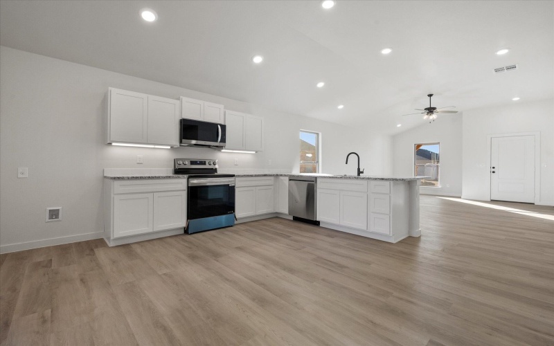 6311 Virginia Avenue, Lubbock, TX 79407, 3 Habitaciones Habitaciones , ,2 BañosBaños,Residential,En Venta,6311 Virginia Avenue,0,202563791