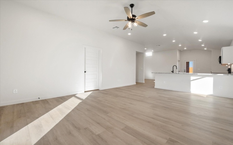 6311 Virginia Avenue, Lubbock, TX 79407, 3 Habitaciones Habitaciones , ,2 BañosBaños,Residential,En Venta,6311 Virginia Avenue,0,202563791