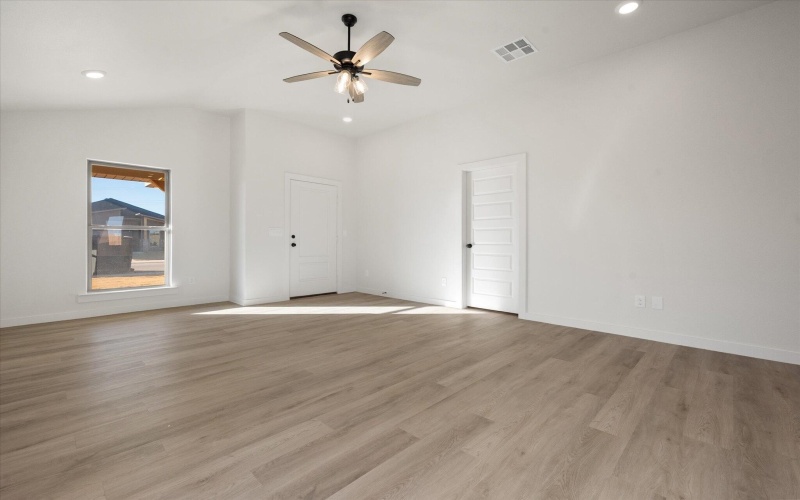 6311 Virginia Avenue, Lubbock, TX 79407, 3 Habitaciones Habitaciones , ,2 BañosBaños,Residential,En Venta,6311 Virginia Avenue,0,202563791