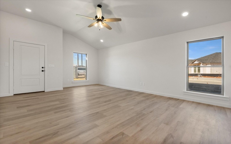 6307 Virginia Avenue, Lubbock, TX 79407, 3 Habitaciones Habitaciones , ,2 BañosBaños,Residential,En Venta,6307 Virginia Avenue,0,202563792