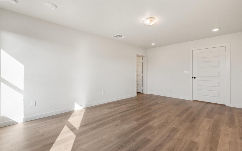 2003 Cottonwood Avenue, Wolfforth, TX 79382, 4 Bedrooms Bedrooms, ,2 BathroomsBathrooms,Residential,For Sale,2003 Cottonwood Avenue,0,202563793