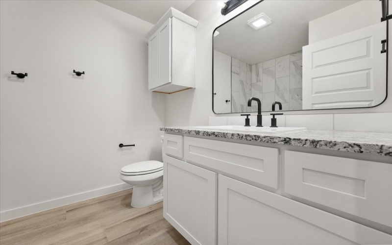 2002 Cottonwood Avenue, Wolfforth, TX 79382, 3 Bedrooms Bedrooms, ,2 BathroomsBathrooms,Residential,For Sale,2002 Cottonwood Avenue,0,202563794