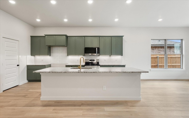 2001 Cottonwood Avenue, Wolfforth, TX 79382, 4 Bedrooms Bedrooms, ,2 BathroomsBathrooms,Residential,For Sale,2001 Cottonwood Avenue,0,202563796