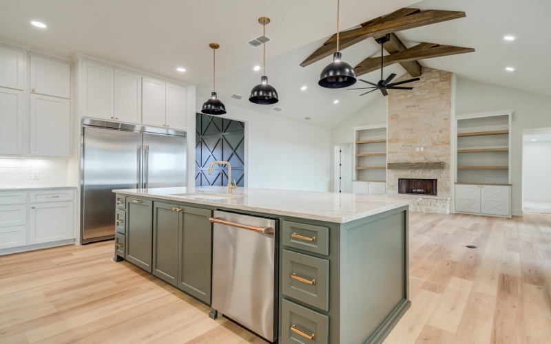 5309 County Rd 7675, Lubbock, TX 79424, 4 Bedrooms Bedrooms, ,5 BathroomsBathrooms,Residential,For Sale,5309 County Rd 7675,0,202563797