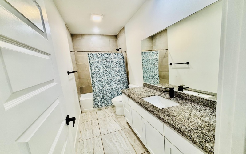 5225 Anacahuita Dr, Laredo, TX 78046, 3 Bedrooms Bedrooms, ,2 BathroomsBathrooms,Residential,For Sale,5225 Anacahuita Dr,0,20255251