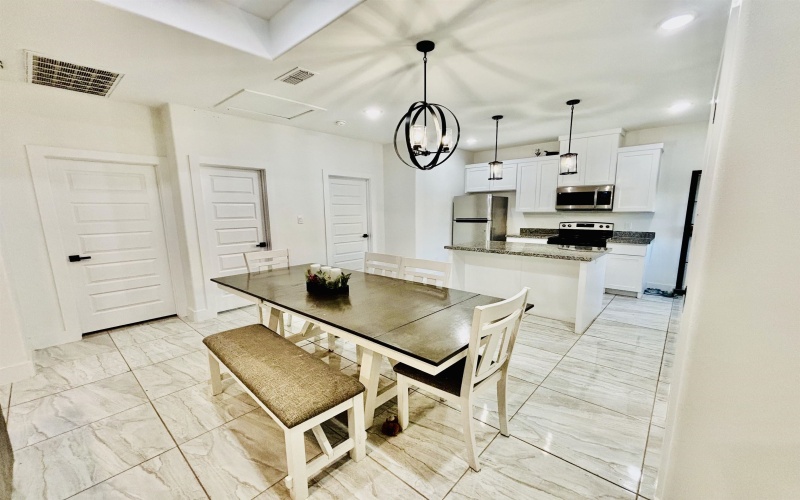 5225 Anacahuita Dr, Laredo, TX 78046, 3 Bedrooms Bedrooms, ,2 BathroomsBathrooms,Residential,For Sale,5225 Anacahuita Dr,0,20255251