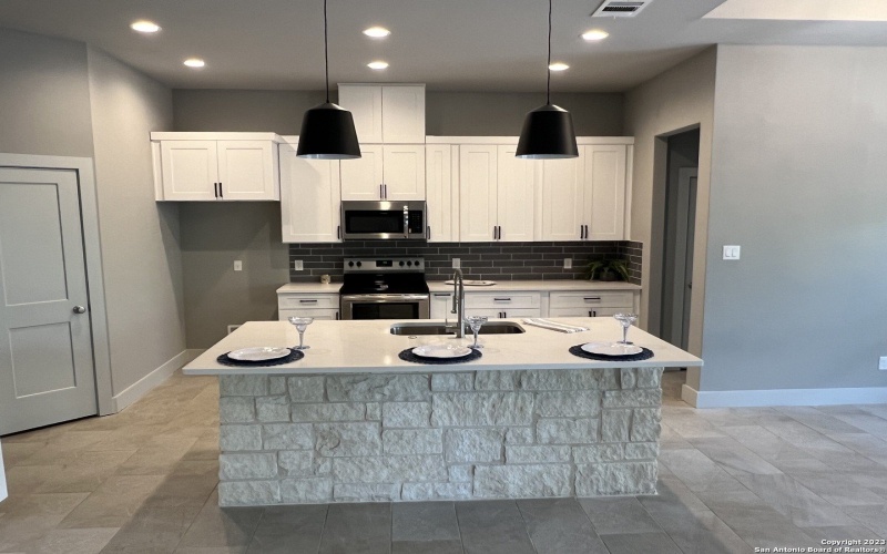 123 S Calvin Barrett, Blanco, TX 78606, 3 Habitaciones Habitaciones , ,2 BañosBaños,Residential,En Venta,123 S Calvin Barrett,0,1707590