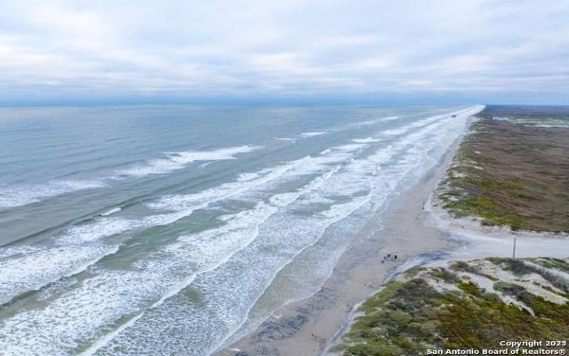 15512 Spyglass Dr, Corpus Christi, TX 78418, 2 Habitaciones Habitaciones , ,2 BañosBaños,Residential,En Venta,15512 Spyglass Dr,0,1712864