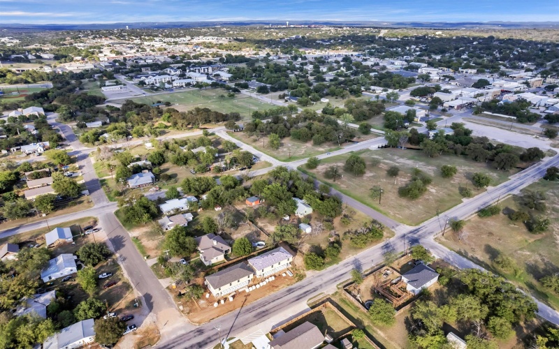 1207-1209 Second Street, Marble Falls, TX 78654-0000, 8 Bedrooms Bedrooms, ,Residential Multi Family,For Sale,1207-1209 Second Street,170476