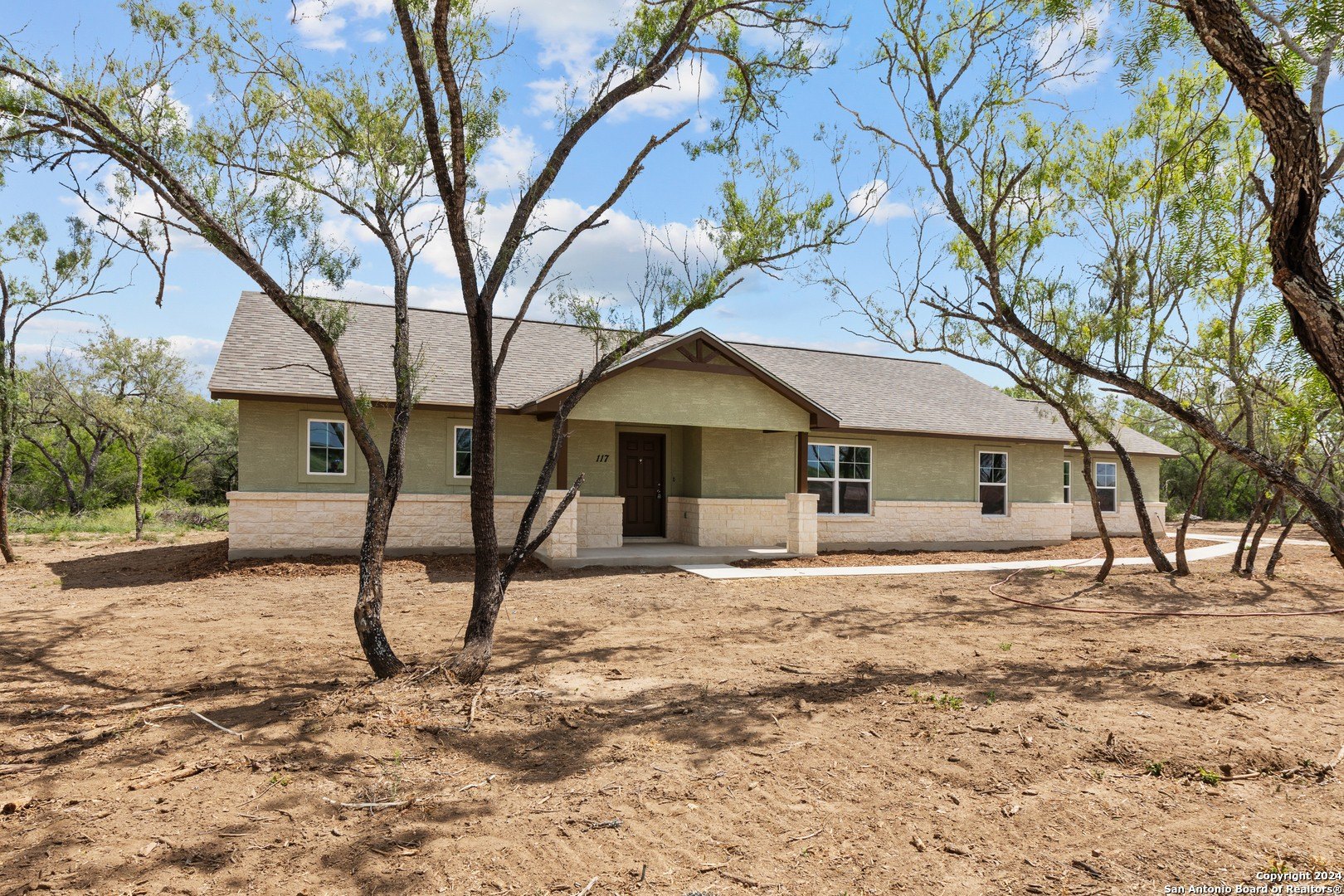 117 Sylas Hayes Loop, Pleasanton, TX 78064, 3 Bedrooms Bedrooms, ,2 BathroomsBathrooms,Residential,For Sale,117 Sylas Hayes Loop,0,1773710