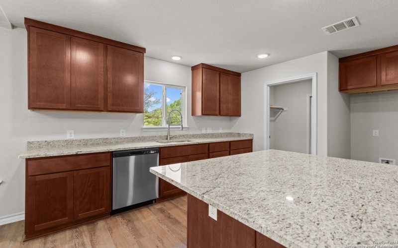 117 Sylas Hayes Loop, Pleasanton, TX 78064, 3 Bedrooms Bedrooms, ,2 BathroomsBathrooms,Residential,For Sale,117 Sylas Hayes Loop,0,1773710