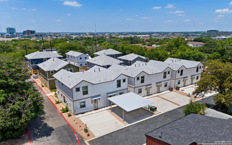 914 N Olive #101, San Antonio, TX 78202, 3 Bedrooms Bedrooms, ,2 BathroomsBathrooms,Residential,For Sale,914 N Olive #101,0,1781485