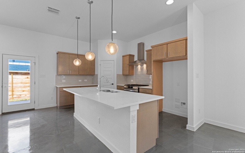 914 N Olive #101, San Antonio, TX 78202, 3 Bedrooms Bedrooms, ,2 BathroomsBathrooms,Residential,For Sale,914 N Olive #101,0,1781485