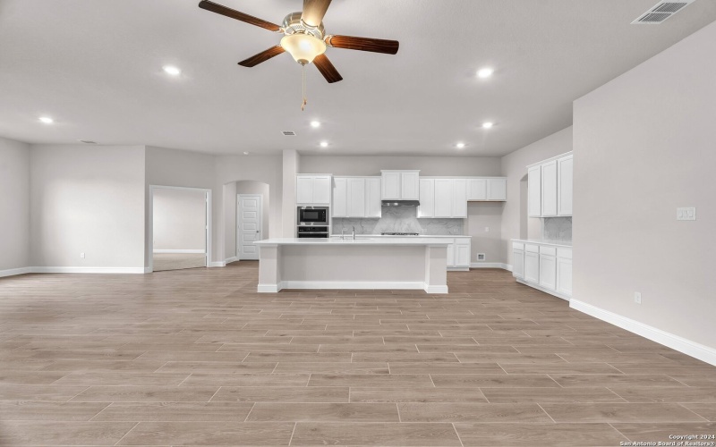 213 Fillmore Falls, Cibolo, TX 78108, 4 Habitaciones Habitaciones , ,3 BañosBaños,Residential,En Venta,213 Fillmore Falls,0,1791243