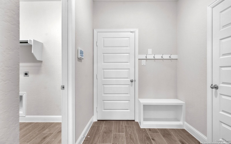 213 Fillmore Falls, Cibolo, TX 78108, 4 Habitaciones Habitaciones , ,3 BañosBaños,Residential,En Venta,213 Fillmore Falls,0,1791243