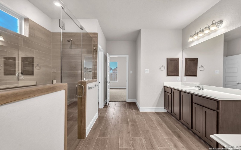 213 Fillmore Falls, Cibolo, TX 78108, 4 Habitaciones Habitaciones , ,3 BañosBaños,Residential,En Venta,213 Fillmore Falls,0,1791243