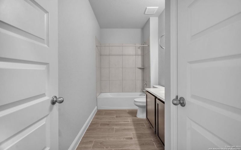 213 Fillmore Falls, Cibolo, TX 78108, 4 Habitaciones Habitaciones , ,3 BañosBaños,Residential,En Venta,213 Fillmore Falls,0,1791243