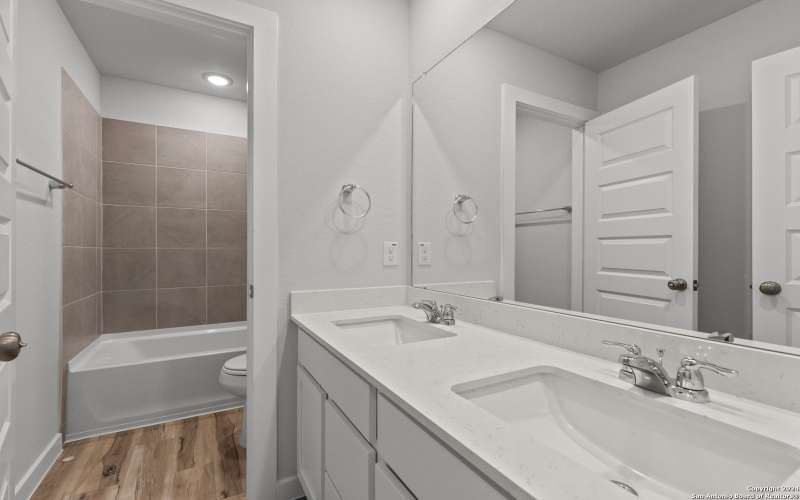 2540 Solon Lane, Seguin, TX 78155, 4 Habitaciones Habitaciones , ,2 BañosBaños,Residential,En Venta,2540 Solon Lane,0,1792463