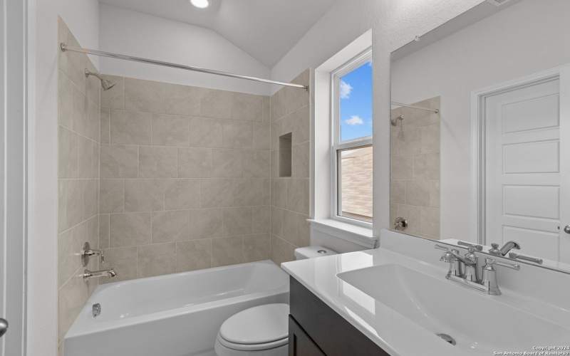 10515 Briceway Bay, Helotes, TX 78023, 4 Habitaciones Habitaciones , ,3 BañosBaños,Residential,En Venta,10515 Briceway Bay,0,1796873