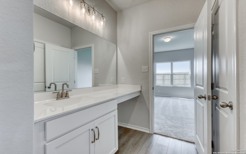 101 Beveridge, Seguin, TX 78155, 3 Bedrooms Bedrooms, ,2 BathroomsBathrooms,Residential,For Sale,101 Beveridge,0,1797661