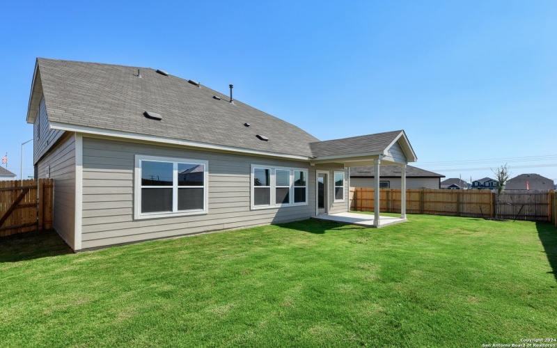 101 Beveridge, Seguin, TX 78155, 3 Bedrooms Bedrooms, ,2 BathroomsBathrooms,Residential,For Sale,101 Beveridge,0,1797661