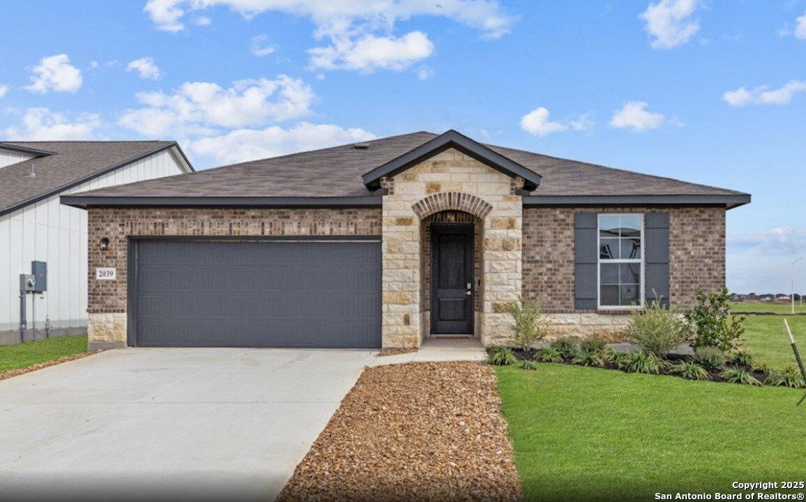 2039 Newforest Peak, New Braunfels, TX 78130, 3 Habitaciones Habitaciones , ,2 BañosBaños,Residential,En Venta,2039 Newforest Peak,0,1801652