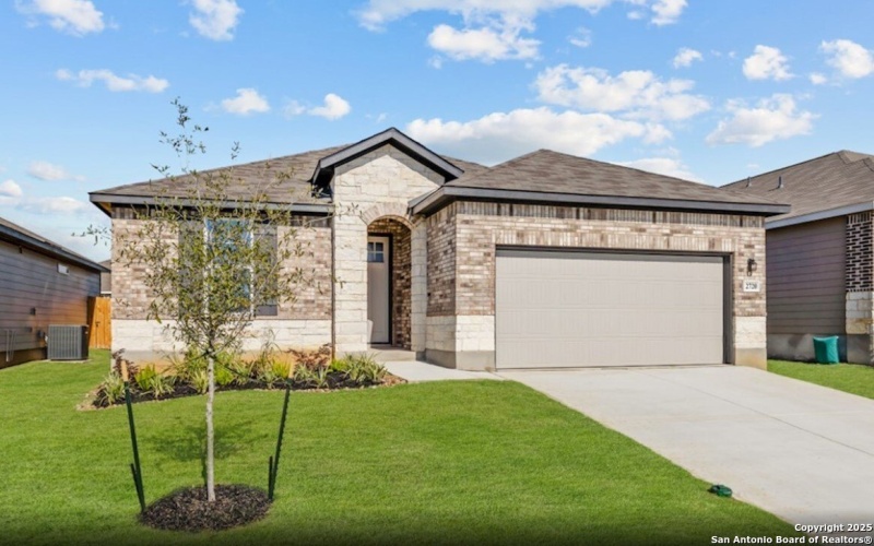 2720 Rio Primero, Seguin, TX 78155, 4 Habitaciones Habitaciones , ,2 BañosBaños,Residential,En Venta,2720 Rio Primero,0,1817317