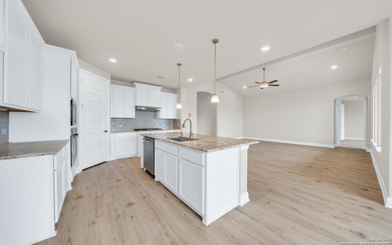 216 Fillmore Falls, Cibolo, TX 78108, 4 Bedrooms Bedrooms, ,3 BathroomsBathrooms,Residential,For Sale,216 Fillmore Falls,0,1819240