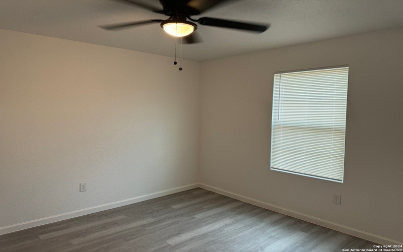 1006 County Road 4516, San Antonio, TX 78009, ,Residential Multi Family,En Venta,1006 County Road 4516,0,1822156