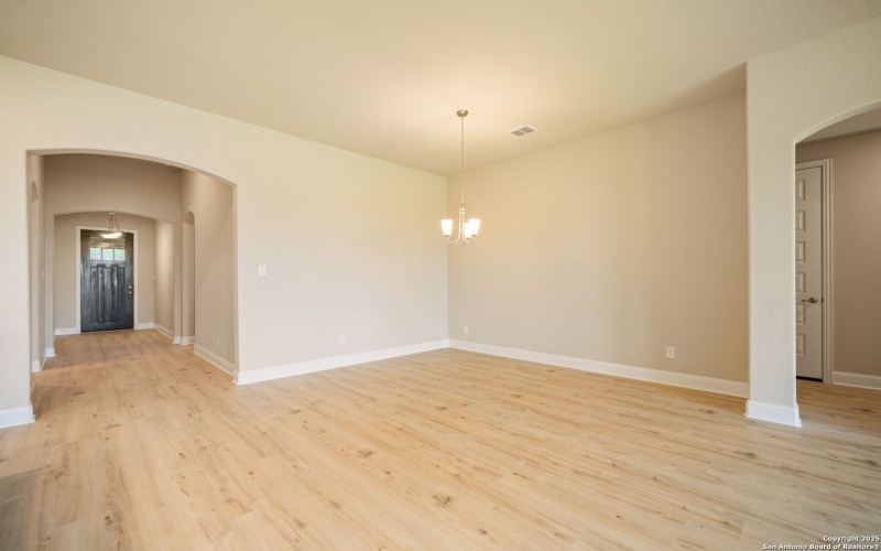 9306 Chilmark Path, San Antonio, TX 78263, 5 Habitaciones Habitaciones , ,3 BañosBaños,Residential,En Venta,9306 Chilmark Path,0,1822744