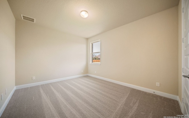 9306 Chilmark Path, San Antonio, TX 78263, 5 Habitaciones Habitaciones , ,3 BañosBaños,Residential,En Venta,9306 Chilmark Path,0,1822744