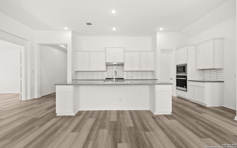 2612 Sueno Point, San Antonio, TX 78245, 3 Habitaciones Habitaciones , ,2 BañosBaños,Residential,En Venta,2612 Sueno Point,0,1823910