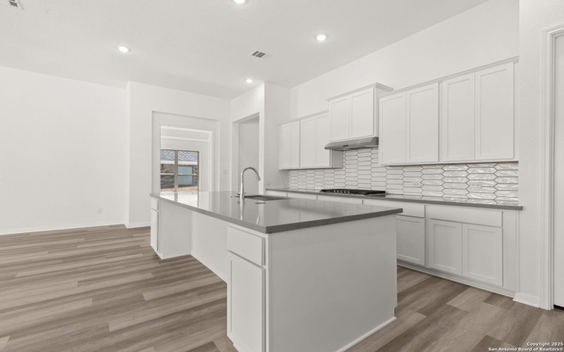 2612 Sueno Point, San Antonio, TX 78245, 3 Habitaciones Habitaciones , ,2 BañosBaños,Residential,En Venta,2612 Sueno Point,0,1823910