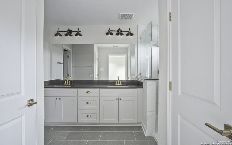 9015 SUMMERWOOD BEND, San Antonio, TX 78254, 4 Bedrooms Bedrooms, ,2 BathroomsBathrooms,Residential,For Sale,9015 SUMMERWOOD BEND,0,1830673