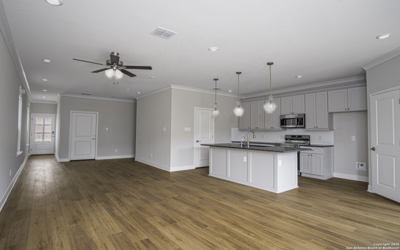 9015 SUMMERWOOD BEND, San Antonio, TX 78254, 4 Bedrooms Bedrooms, ,2 BathroomsBathrooms,Residential,For Sale,9015 SUMMERWOOD BEND,0,1830673