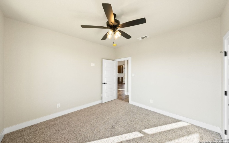 124 E Magnolia Cir, La Vernia, TX 78121, 4 Bedrooms Bedrooms, ,2 BathroomsBathrooms,Residential,For Sale,124 E Magnolia Cir,0,1832220