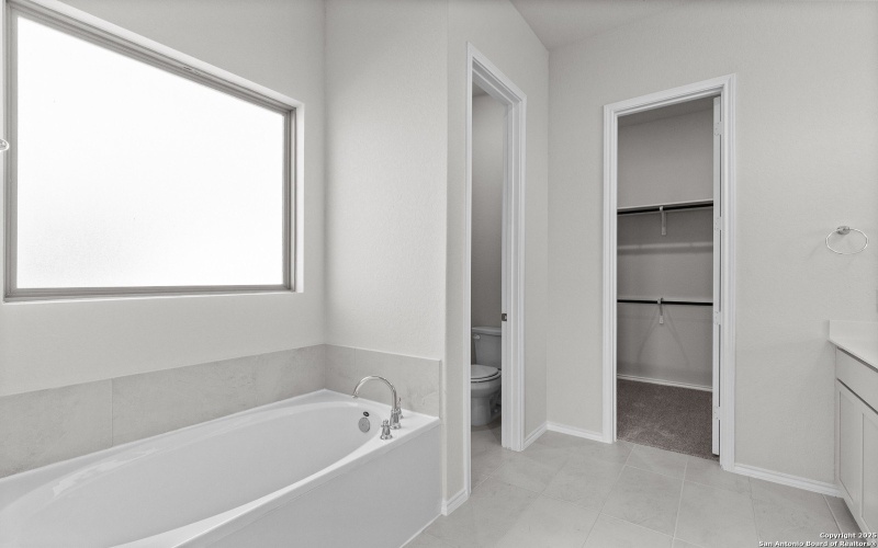 283 W Ainslie Street, Castroville, TX 78009, 4 Bedrooms Bedrooms, ,3 BathroomsBathrooms,Residential,For Sale,283 W Ainslie Street,0,1832693