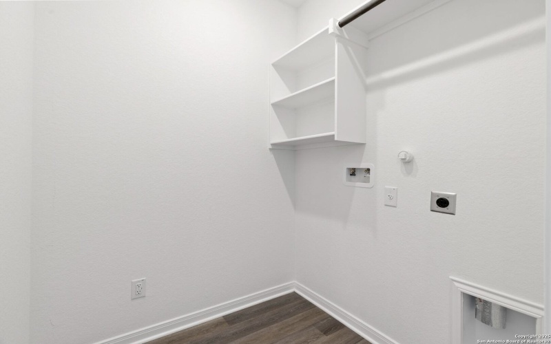 128 Heidi Hill, Castroville, TX 78009, 4 Habitaciones Habitaciones , ,3 BañosBaños,Residential,En Venta,128 Heidi Hill,0,1832696