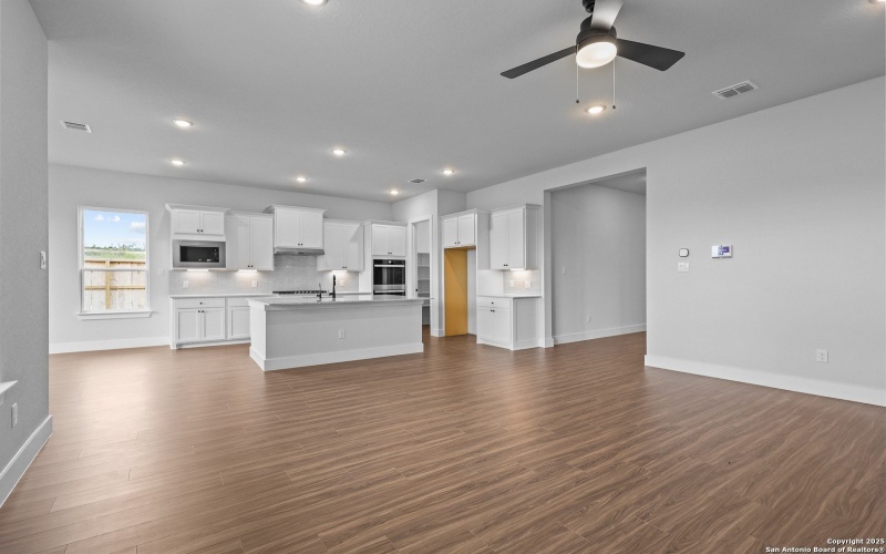 4502 Yoakum Valley, Schertz, TX 78108, 4 Bedrooms Bedrooms, ,3 BathroomsBathrooms,Residential,For Sale,4502 Yoakum Valley,0,1853063