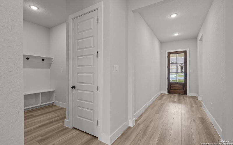 4503 YOAKUM VALLEY, Schertz, TX 78108, 4 Bedrooms Bedrooms, ,2 BathroomsBathrooms,Residential,For Sale,4503 YOAKUM VALLEY,0,1853070