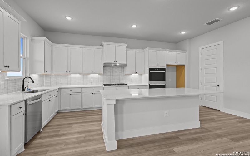 4503 YOAKUM VALLEY, Schertz, TX 78108, 4 Bedrooms Bedrooms, ,2 BathroomsBathrooms,Residential,For Sale,4503 YOAKUM VALLEY,0,1853070