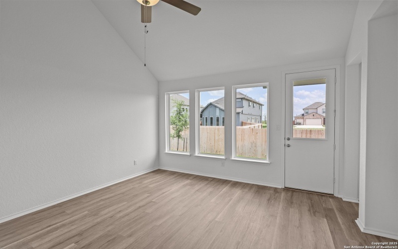 10048 Hombourg Road, Schertz, TX 78154, 4 Habitaciones Habitaciones , ,3 BañosBaños,Residential,En Venta,10048 Hombourg Road,0,1853488