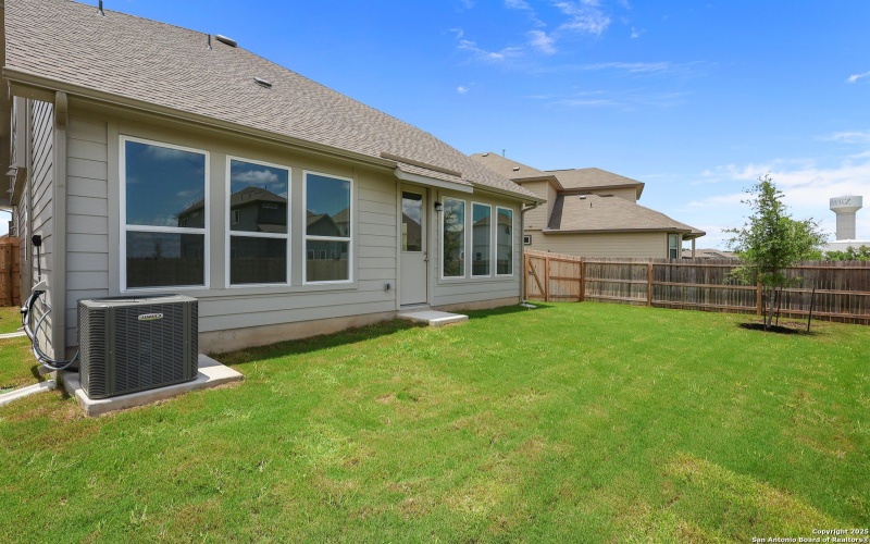 10048 Hombourg Road, Schertz, TX 78154, 4 Habitaciones Habitaciones , ,3 BañosBaños,Residential,En Venta,10048 Hombourg Road,0,1853488