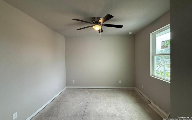 2111 Hicks Ave, San Antonio, TX 78210, 3 Habitaciones Habitaciones , ,2 BañosBaños,Residential,En Venta,2111 Hicks Ave,0,1853666