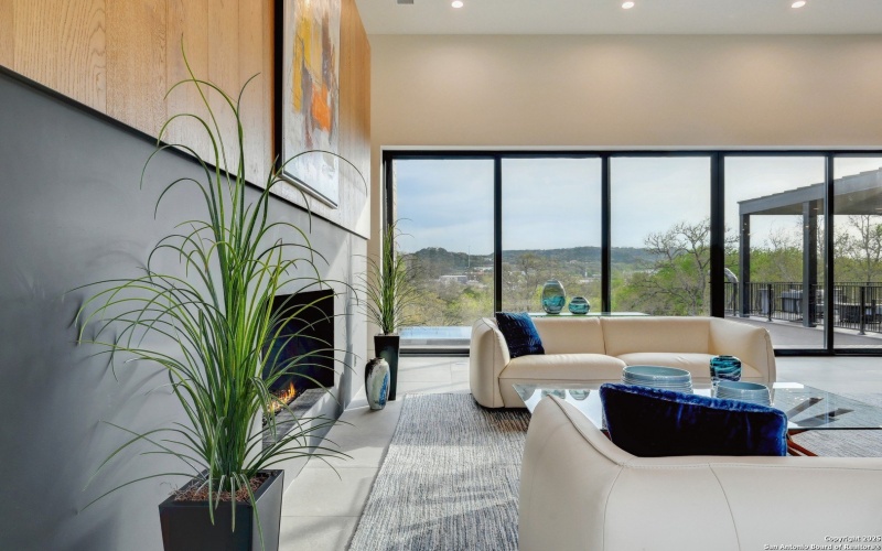 24619 Cliff Line, San Antonio, TX 78257, 6 Bedrooms Bedrooms, ,7 BathroomsBathrooms,Residential,For Sale,24619 Cliff Line,0,1853786